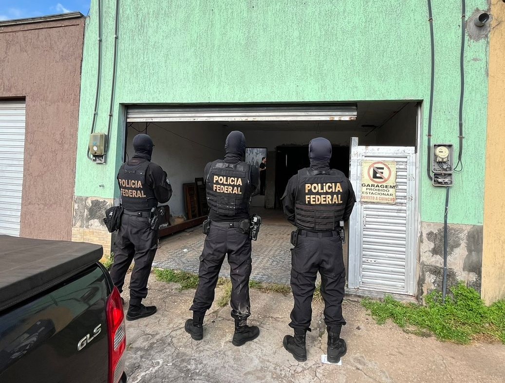 Empresários de Imperatriz, que são irmãos, são alvos de operação da Polícia Federal por crimes na internet